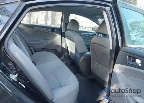 2015 Hyundai Sonata Hybrid из США, поврежденный, VIN KMHEC4A45FA135141